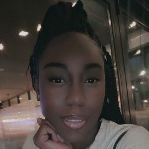 Meet your Posher, Shannique